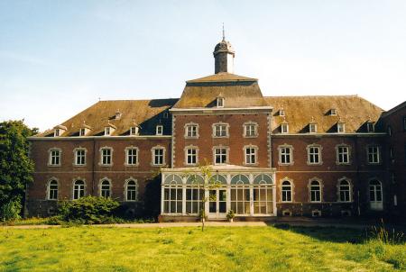 Le château de l' abbaye de Solière (Ben Ahin) ( M TOUSSAINT)